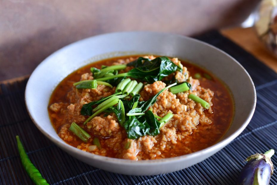 Tampilan tekstur Bubur Pedas khas Kalimantan Barat yang kaya sayuran